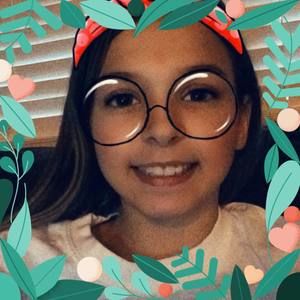 Meet your Posher, Alexis